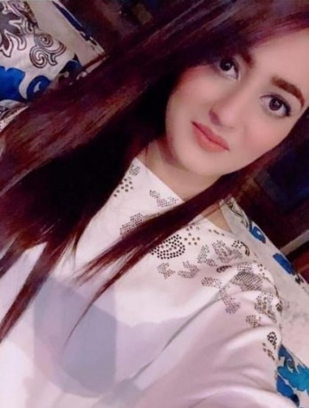 abeera-0302-0111170-young-sexy-lahore-girls-services-big-2